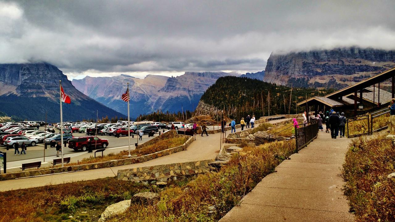 East Glacier Motel & Cabins East Glacier Park Village Bagian luar foto